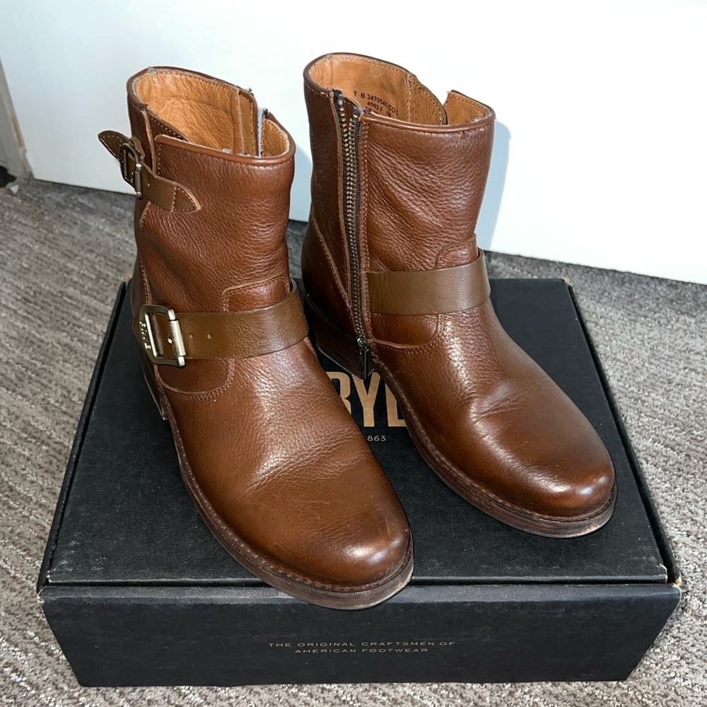 Frye Vicky Boots